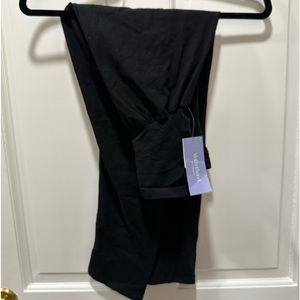 Motherhood maternity leggings nwt size medium